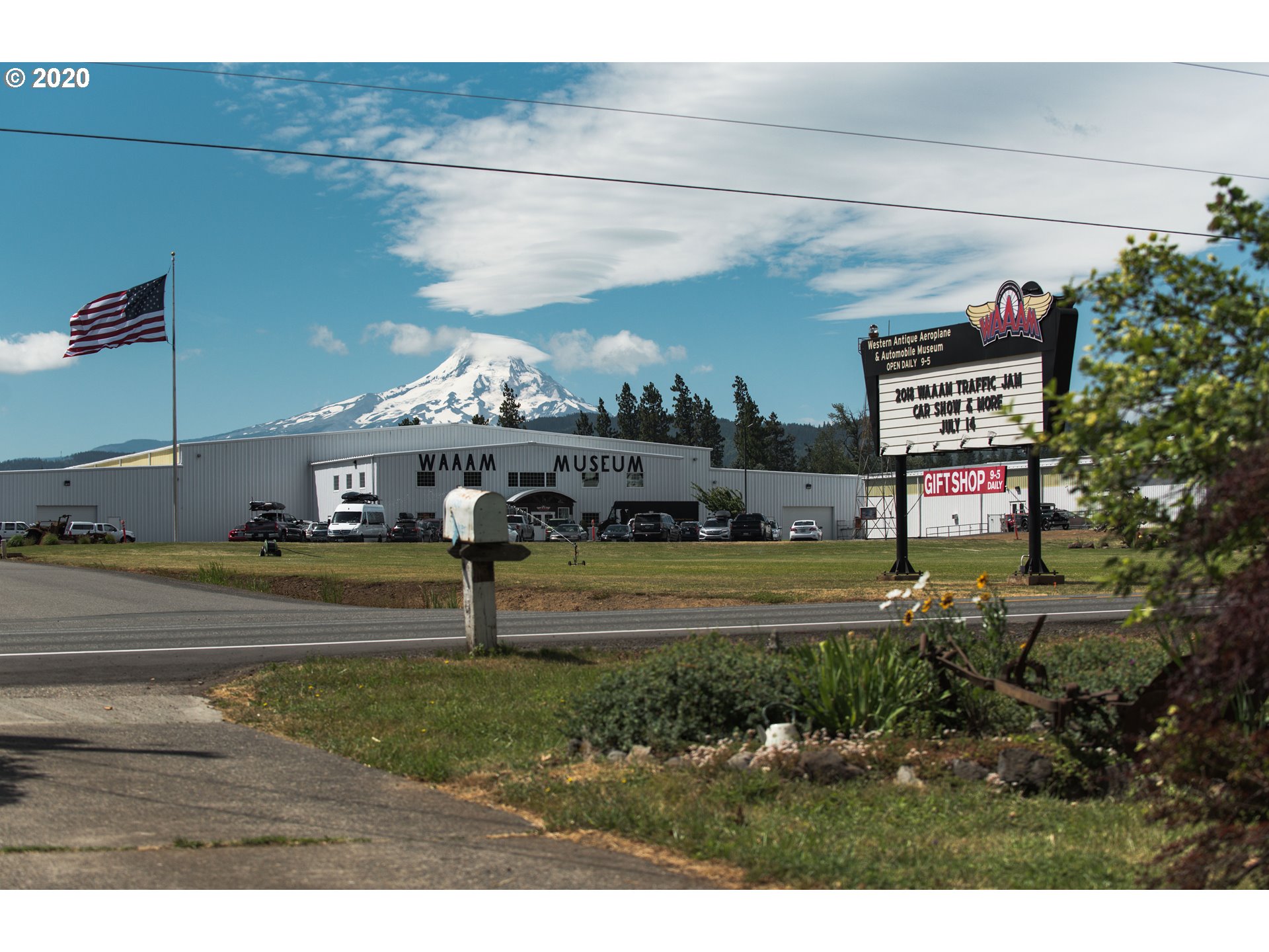 1600 Tucker Road Hood River, OR 97031 - Photo 13 of 13 Gallery Image 13