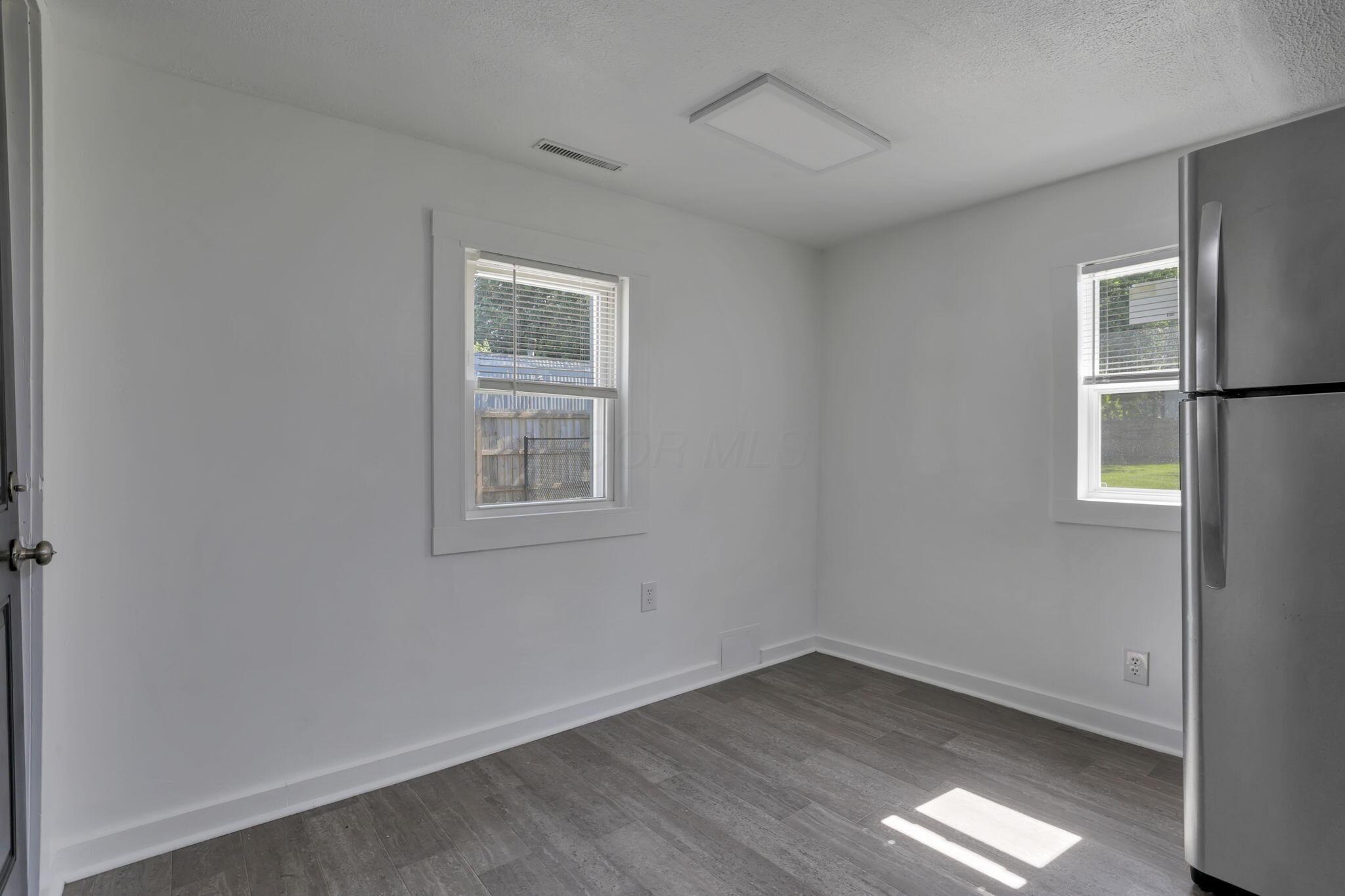 8898 Baker Road Stoutsville, OH 43154 - Photo 9 of 27 7-web-or-mls-LO5A0041
