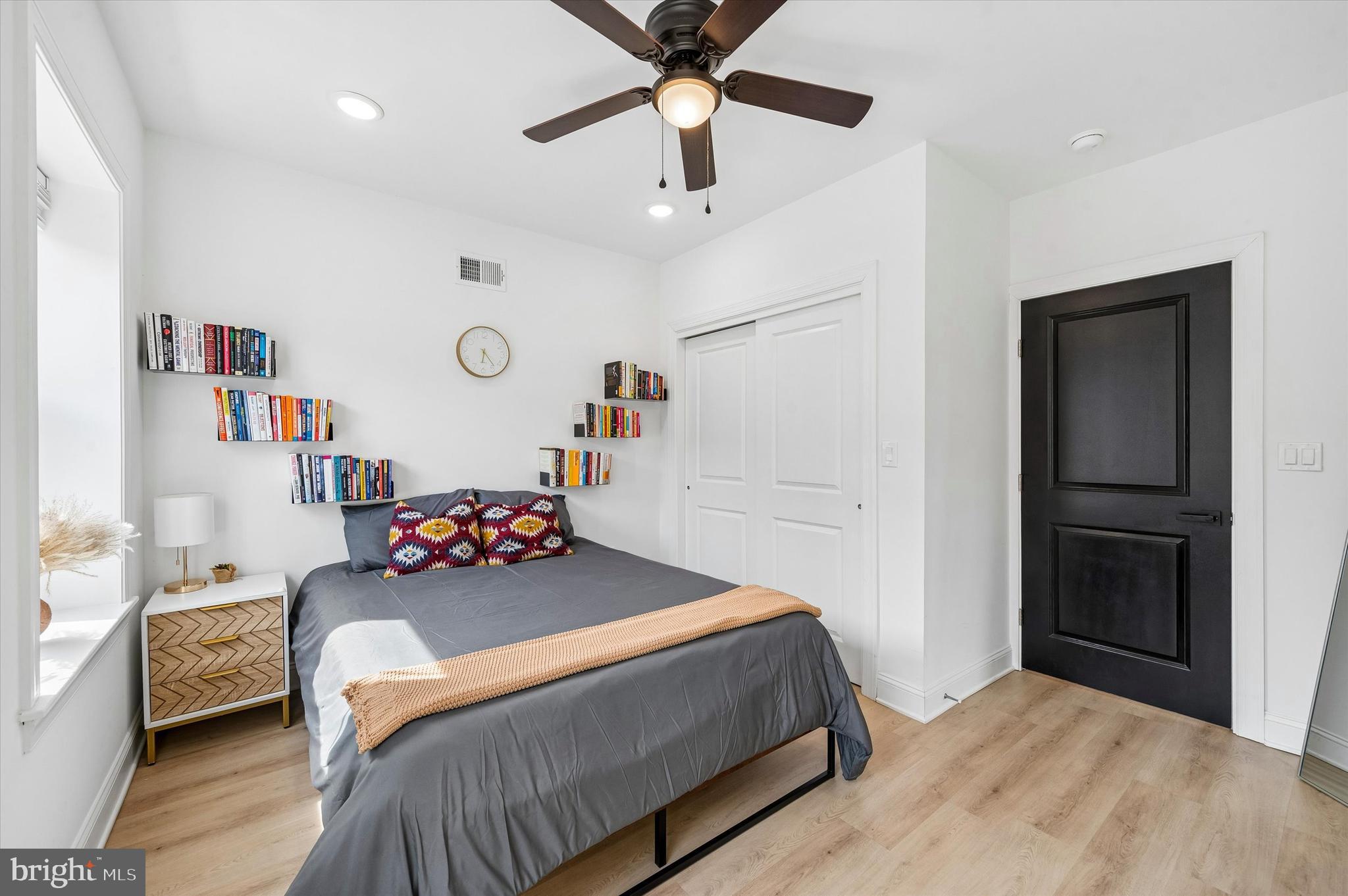 1227 Webster Street Philadelphia, PA 19147 - Photo 19 of 34