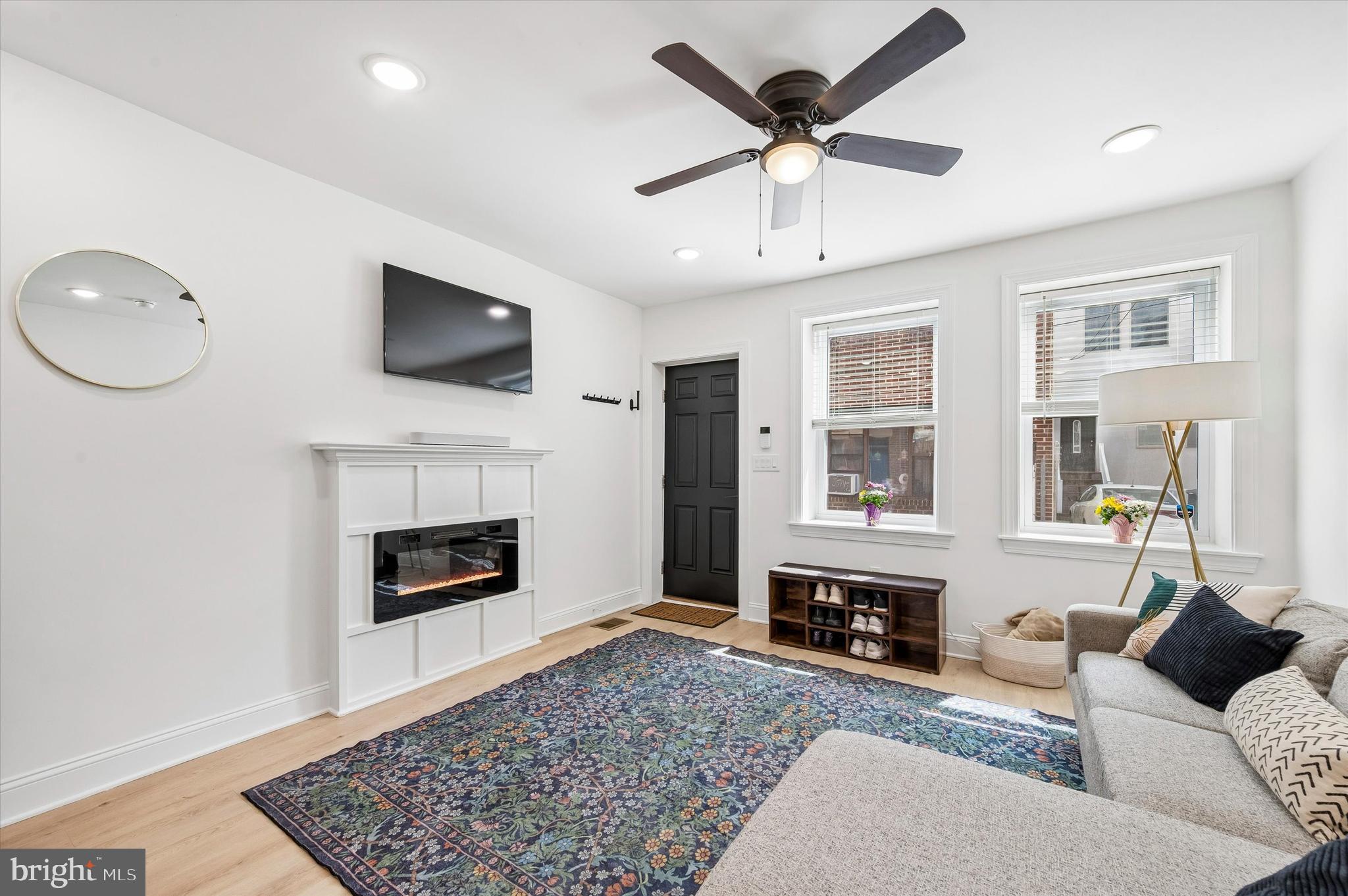 1227 Webster Street Philadelphia, PA 19147 - Photo 6 of 34