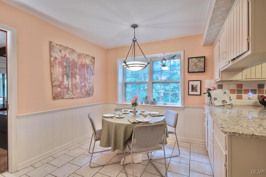 1505 Coventry Road Allentown, PA 18104 - Photo 11 of 32 Gallery Image 11