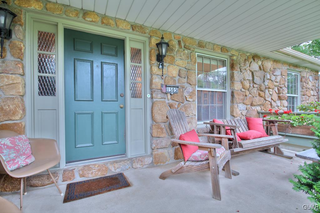 1505 Coventry Road Allentown, PA 18104 - Photo 3 of 32 Gallery Image 3