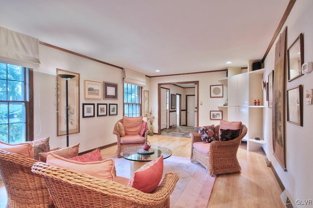 1505 Coventry Road Allentown, PA 18104 - Photo 6 of 32 Gallery Image 6