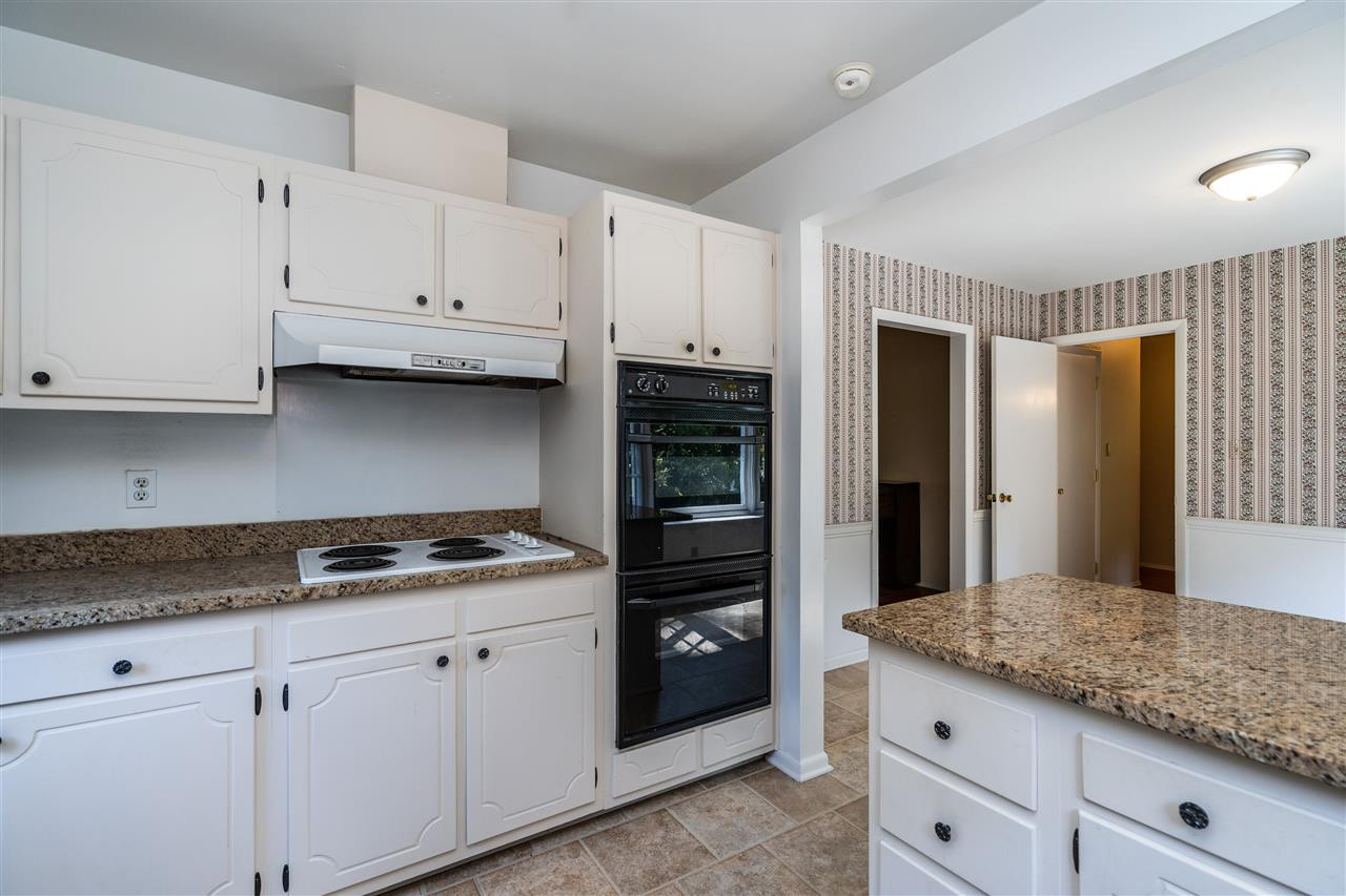 4708 Latimer Road Raleigh, NC 27609 - Photo 5 of 22 Kitchen
