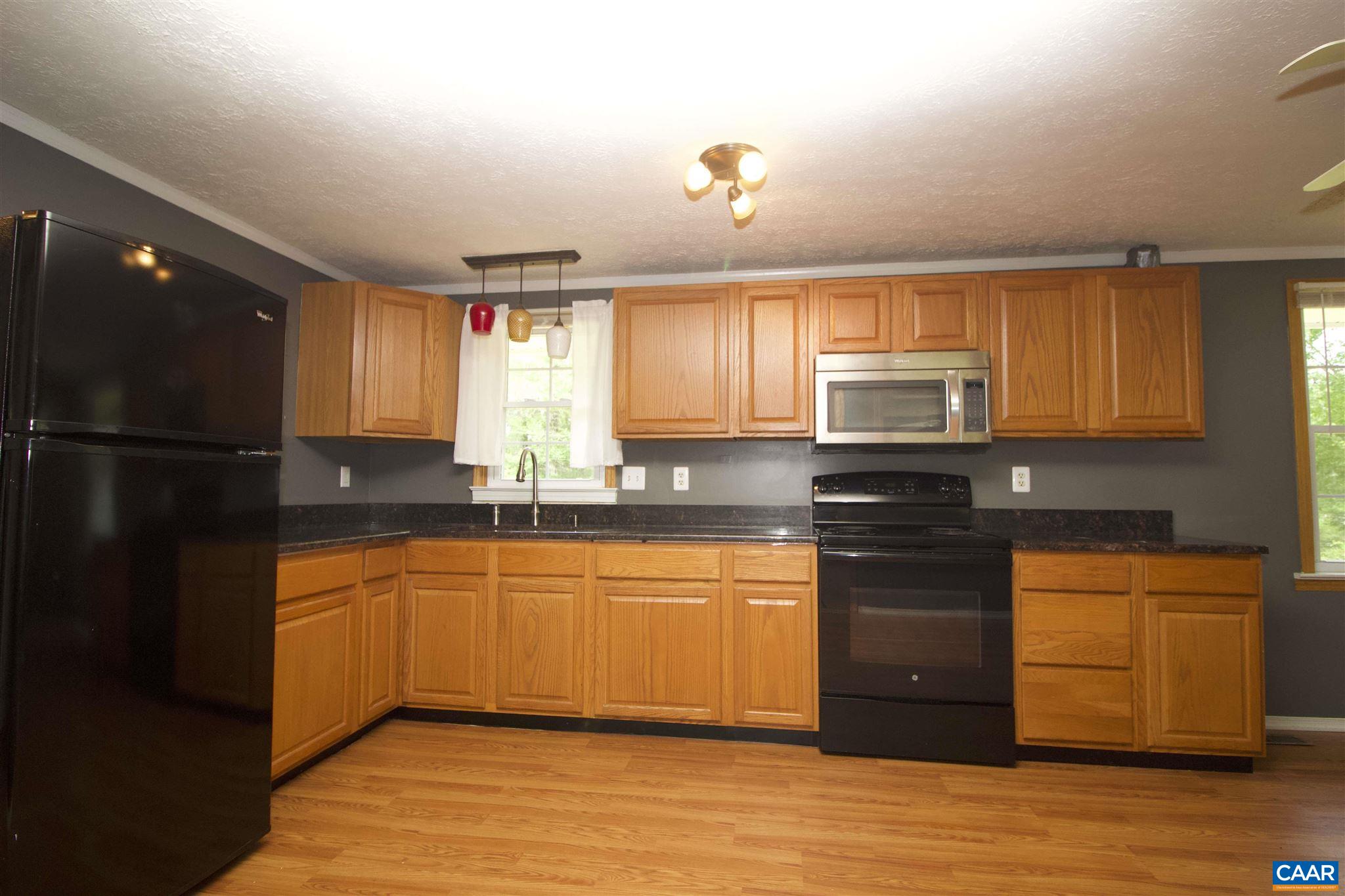 6817 Rabbit Ridge Road Keene, VA 22946 - Photo 7 of 20 Gallery Image 7