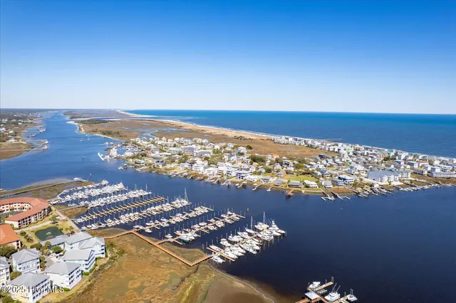 $705,000 | 215 Silver Sloop Way, Carolina Beach, NC 28428