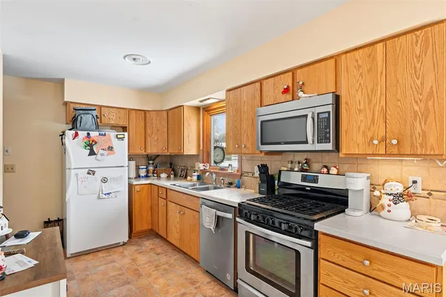 $235,000 | 113 Dawn Drive, Washington, MO 63090