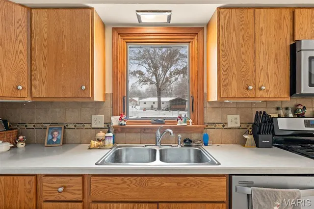 $235,000 | 113 Dawn Drive, Washington, MO 63090