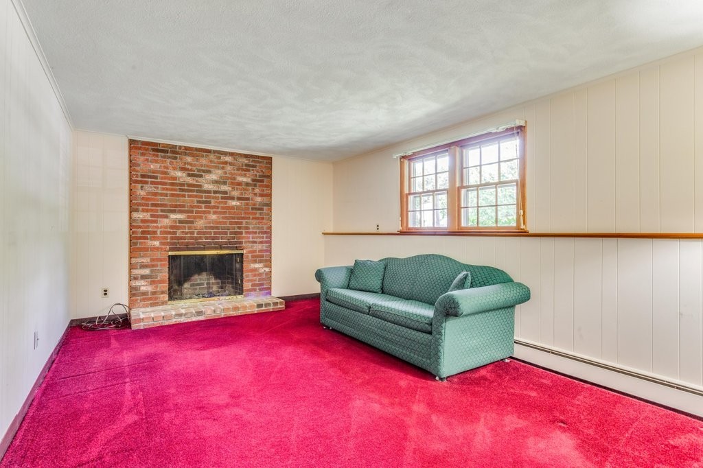 208 Wright Road Concord, MA 01742 - Photo 15 of 18 Gallery Image 15