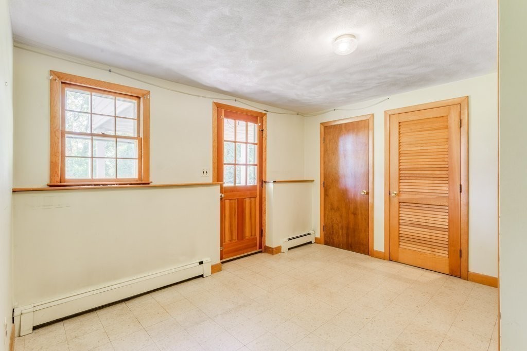 208 Wright Road Concord, MA 01742 - Photo 16 of 18 Gallery Image 16
