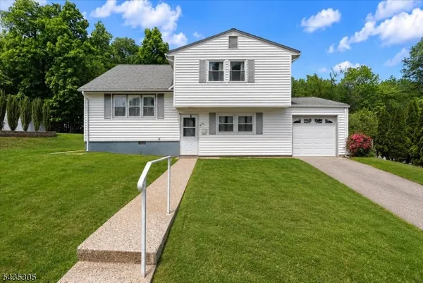 $499,999 | 173 East Central Avenue, Wharton, NJ 07885