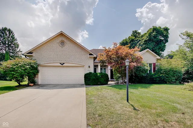 $425,000 | 7201 Catboat Court, Fishers, IN 46038
