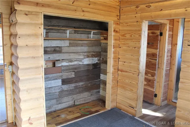 $164,900 | 382 Spring Cove Road, Sunrise Beach, MO 65079