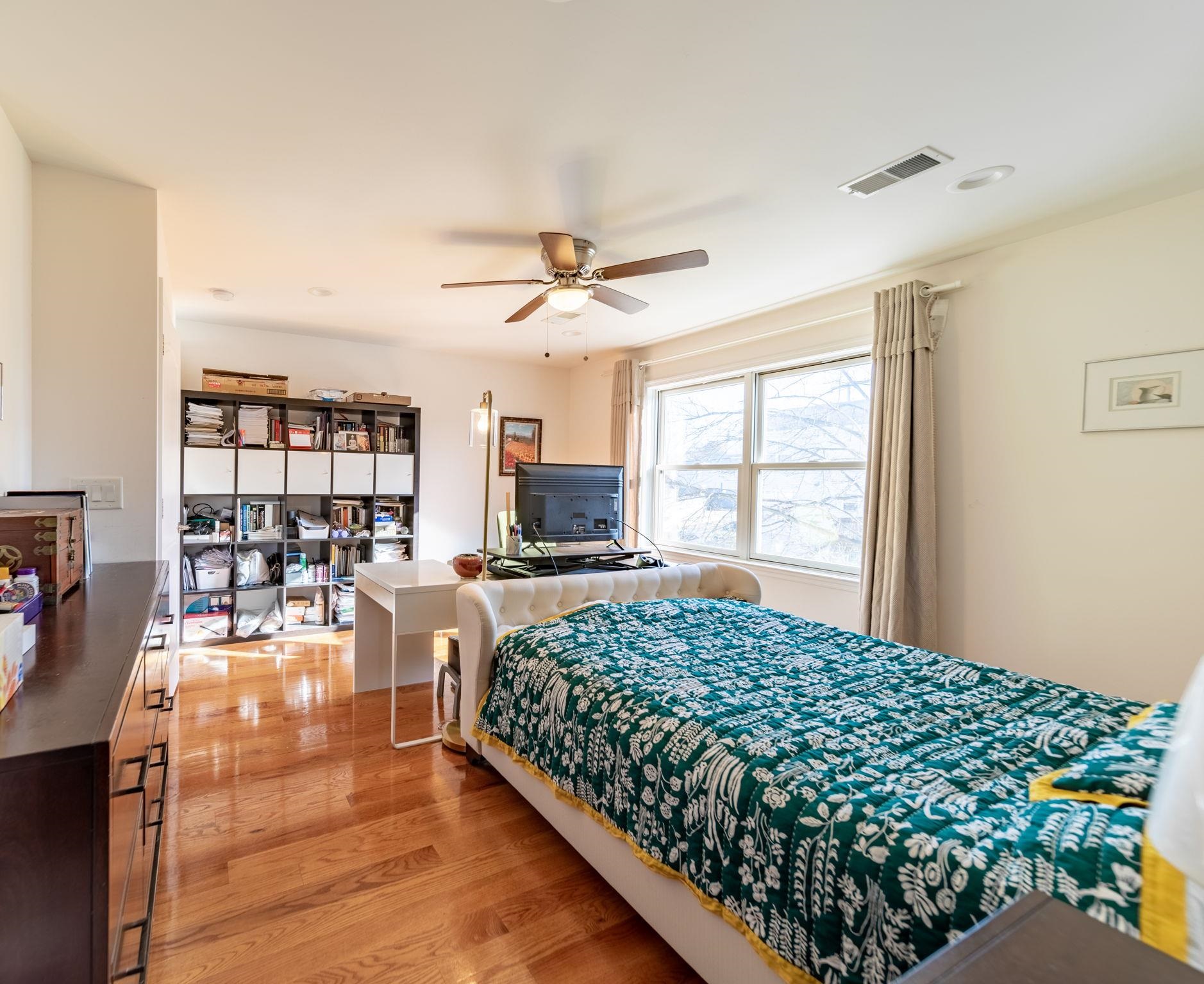 826 Eighth Street Secaucus, NJ 07094 - Photo 6 of 12