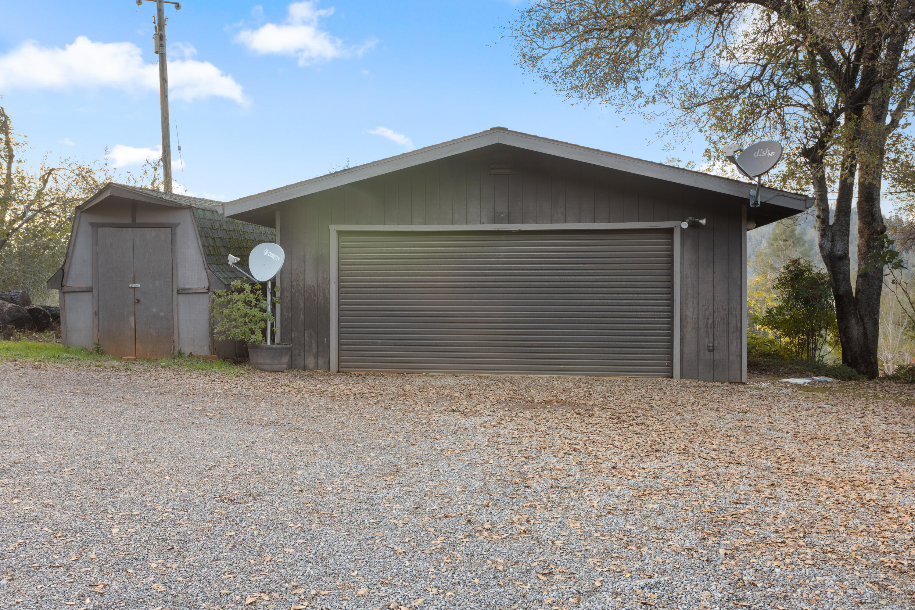 19606 Fish Hill Lane Redding, CA 96003 - Photo 22 of 24 a house with a outdoor space