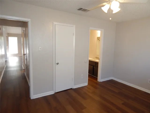 $1,075 | 204 Northpointe Avenue, Unit 204, La Grange, TX 78945