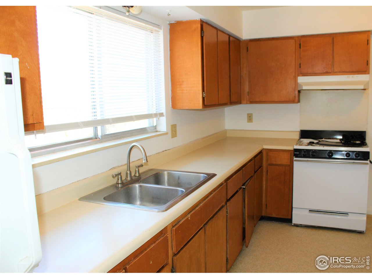 804 Rocky Road Fort Collins, CO 80521 - Photo 2 of 13 Gallery Image 2