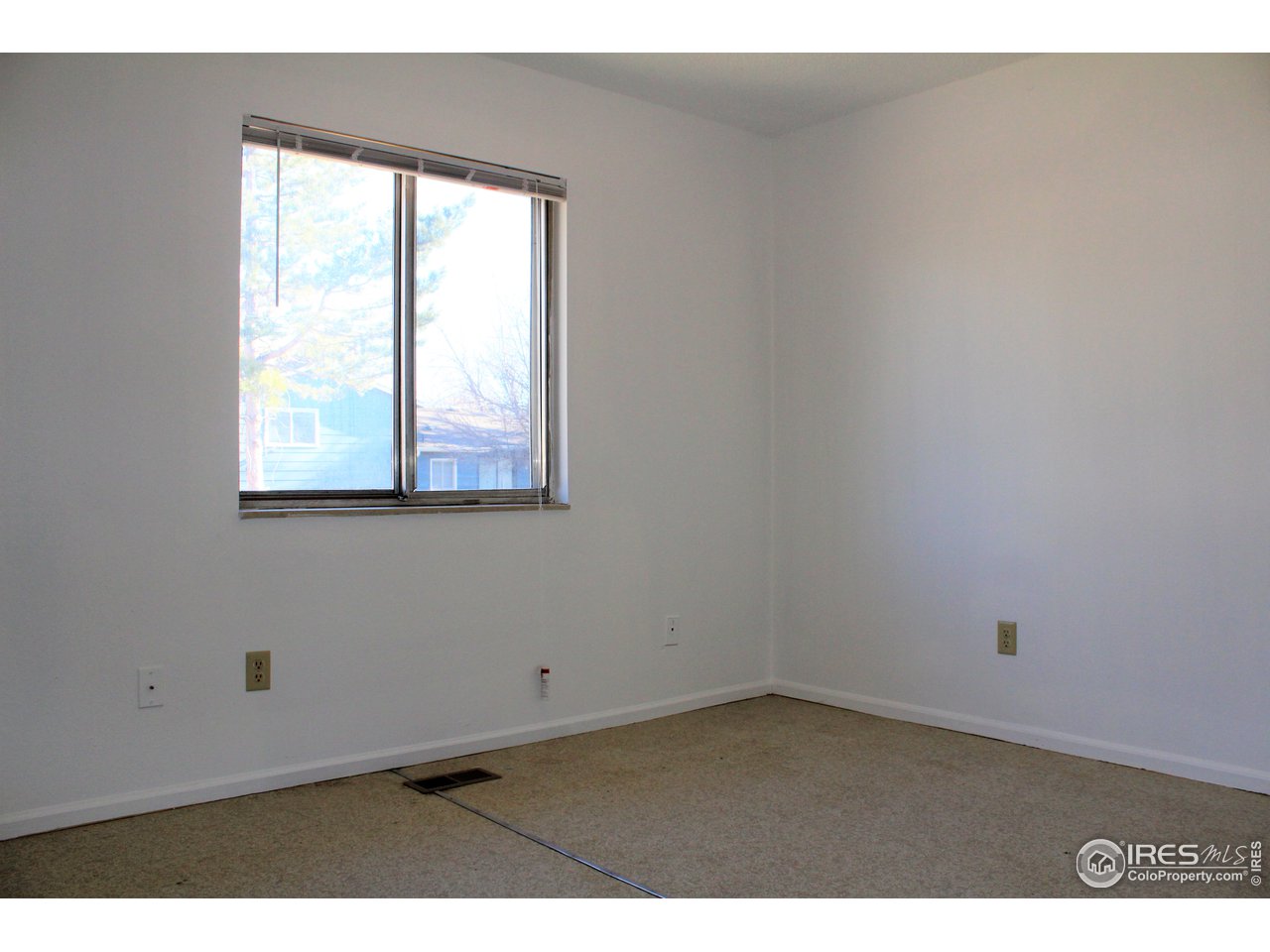 804 Rocky Road Fort Collins, CO 80521 - Photo 6 of 13 Gallery Image 6