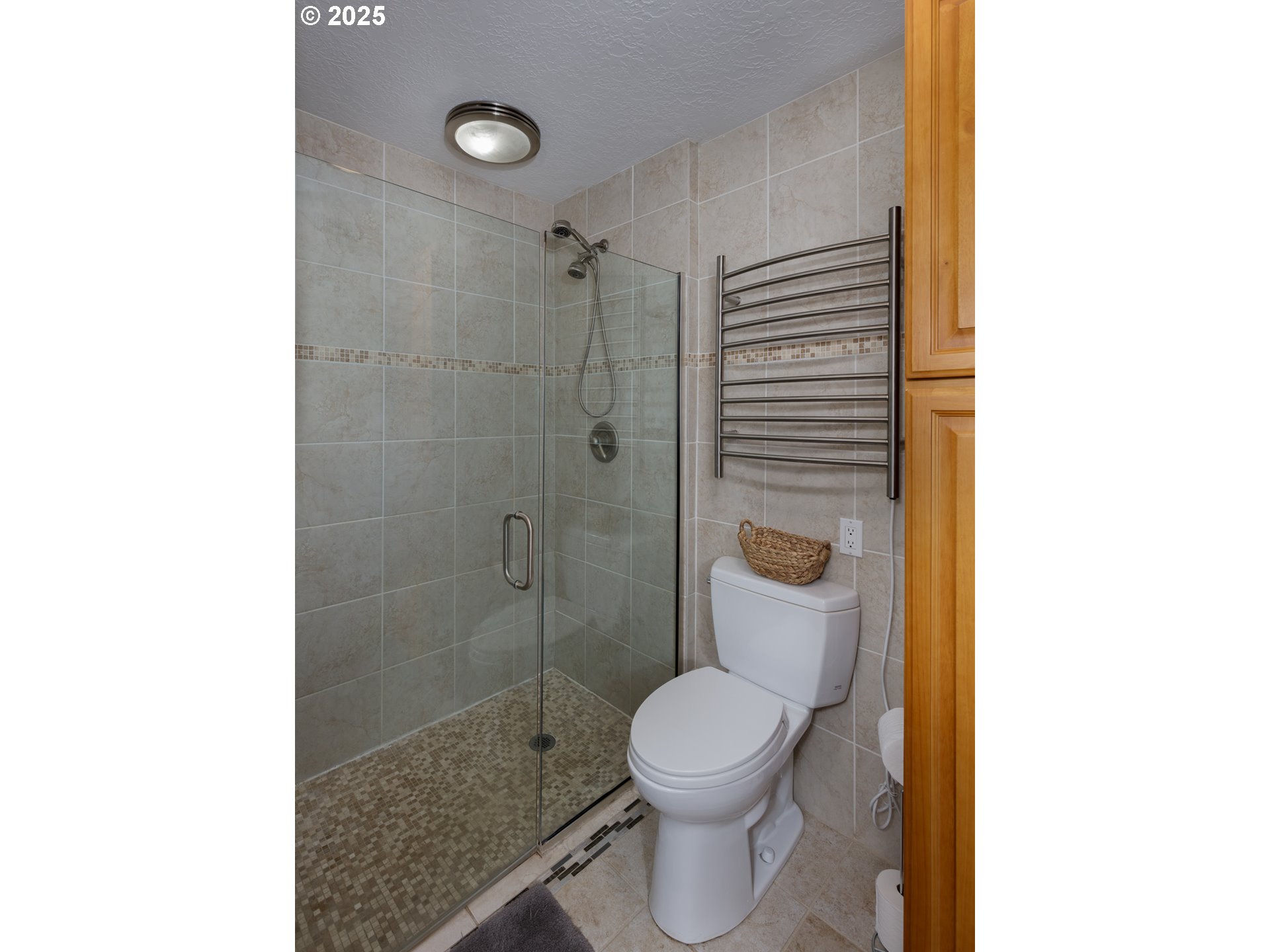 112 North Sentosa Lake Road Tygh Valley, OR 97063 - Photo 11 of 46