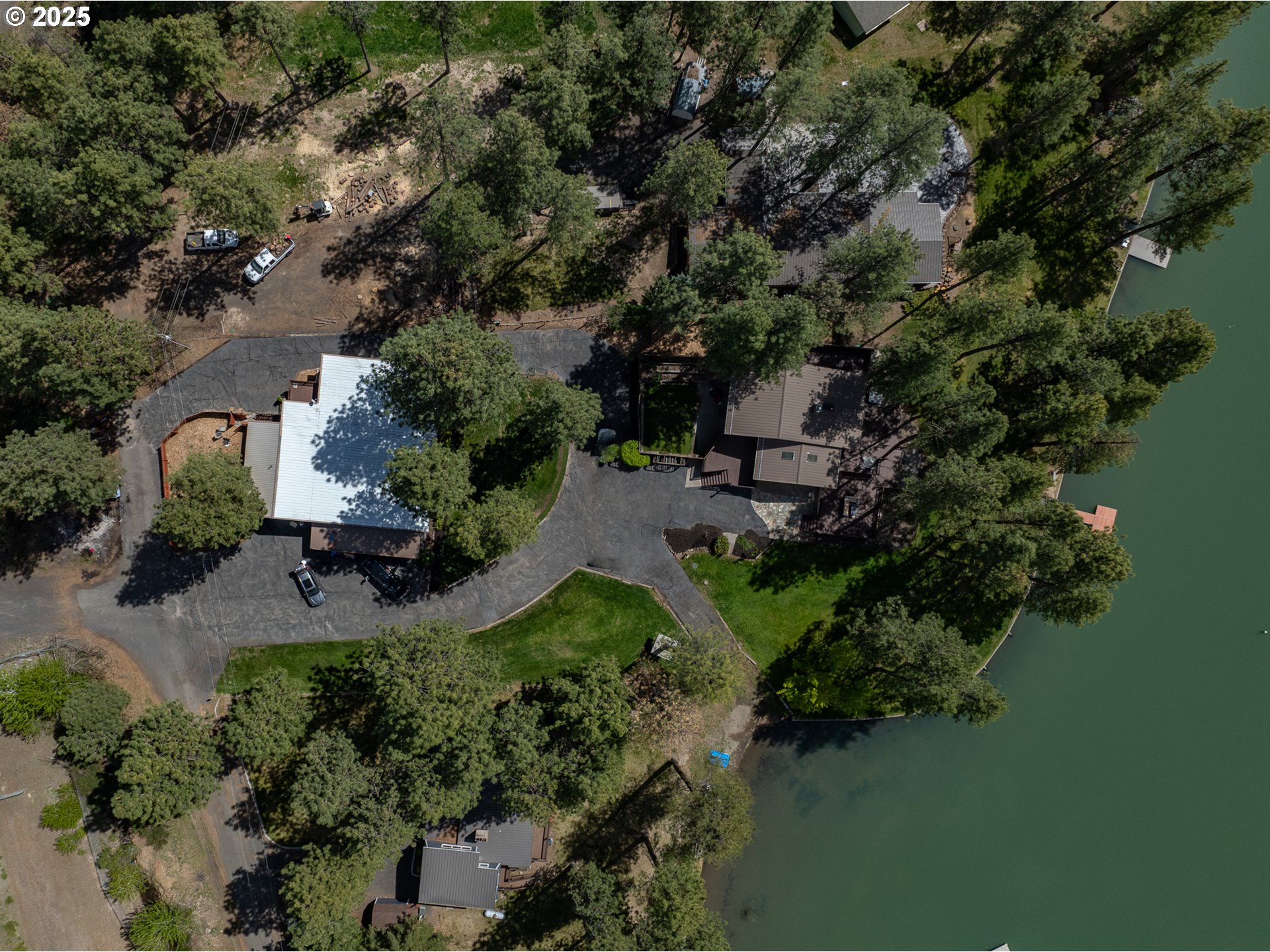 112 North Sentosa Lake Road Tygh Valley, OR 97063 - Photo 36 of 46