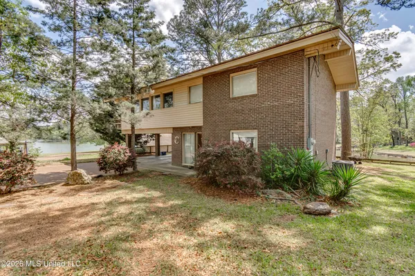$255,000 | 105 Point Clear, Florence, MS 39073