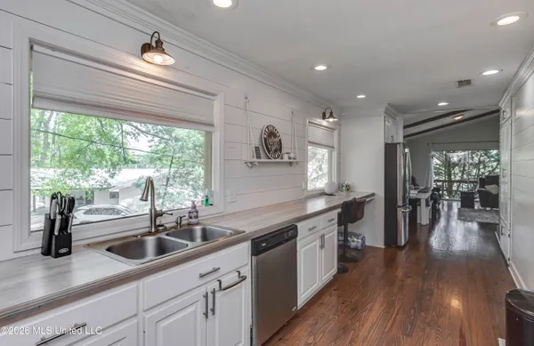 $255,000 | 105 Point Clear, Florence, MS 39073