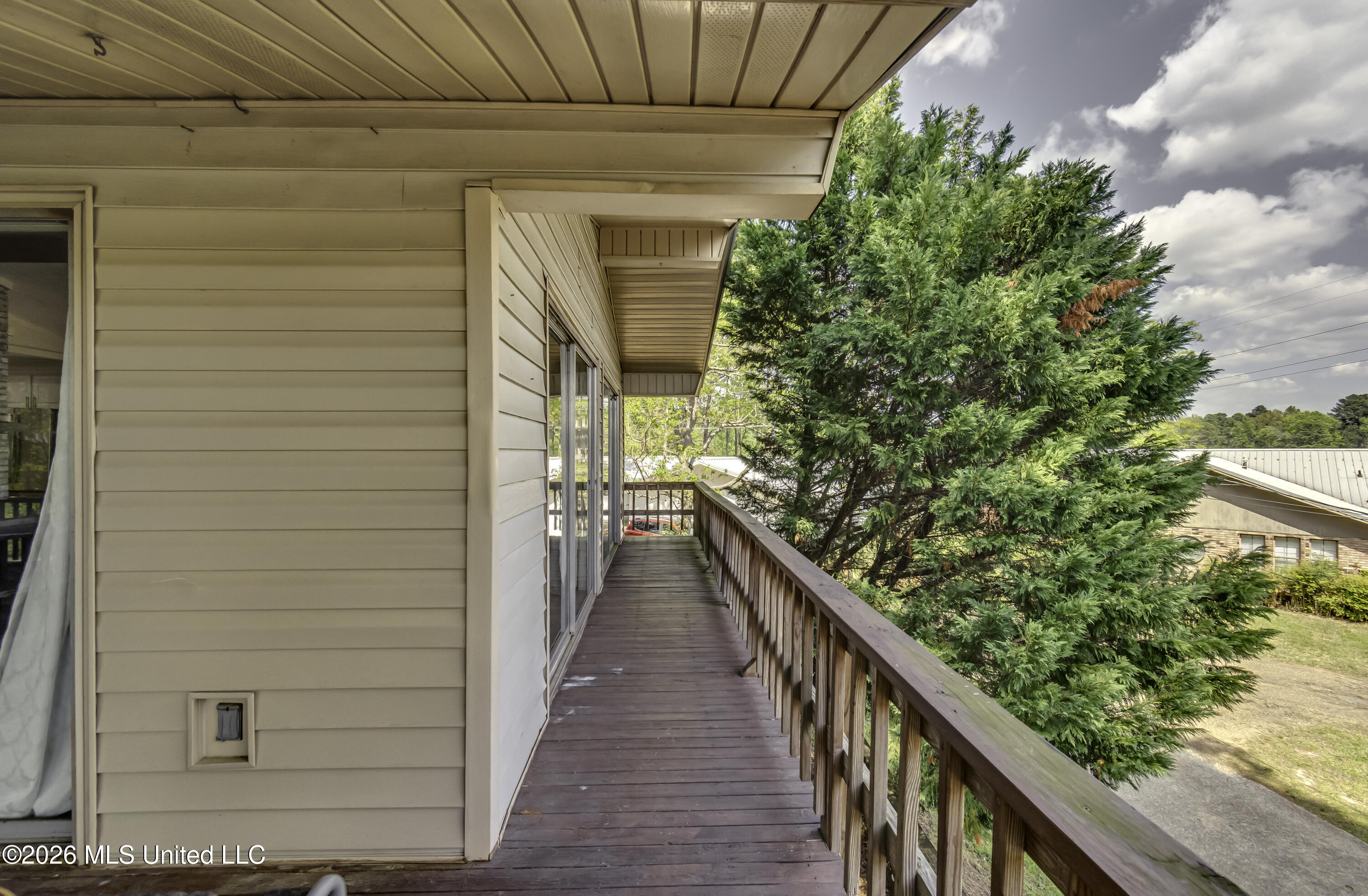 105 Point Clear Florence, MS 39073 - Photo 58 of 69 105 Point Clear--44