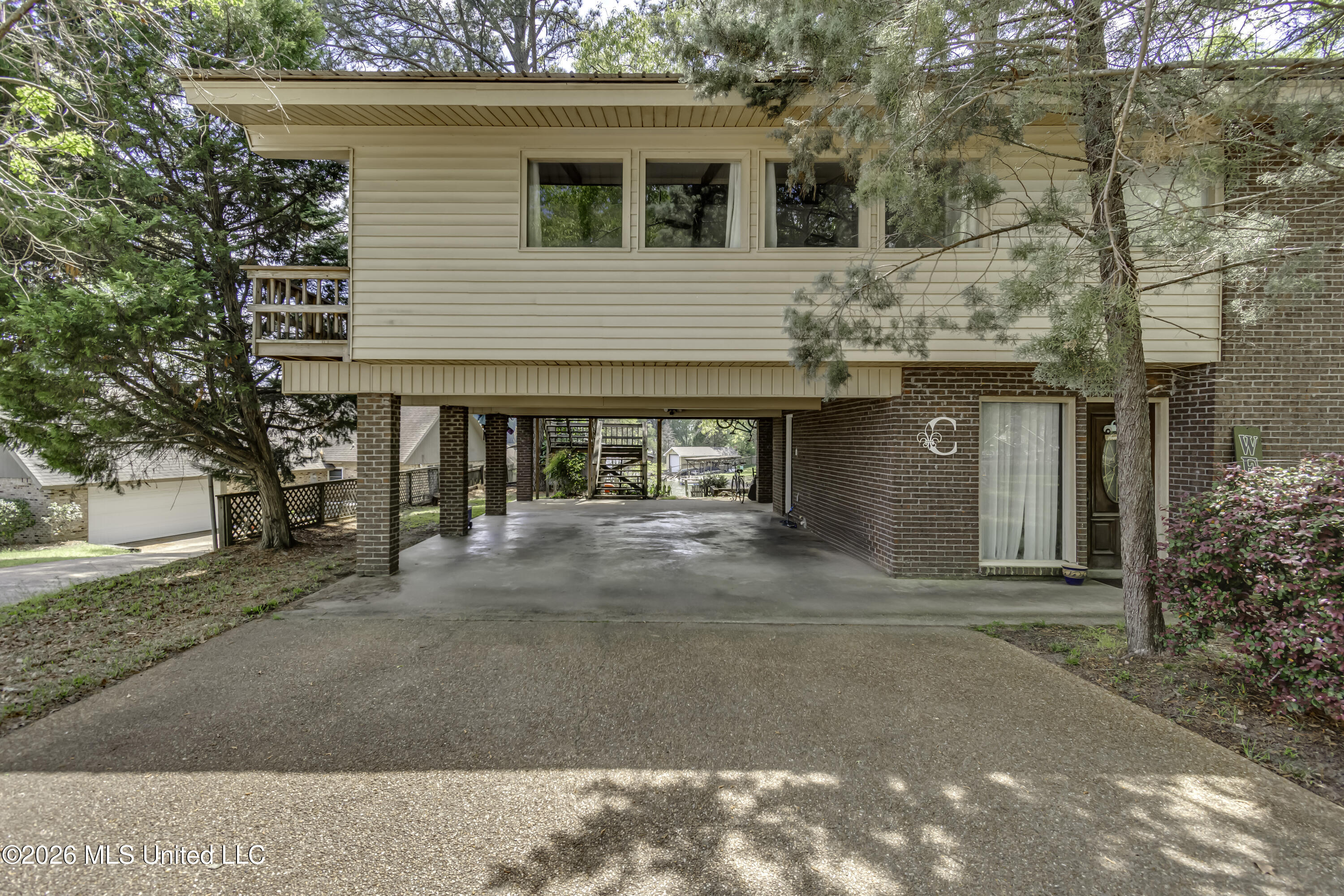 105 Point Clear Florence, MS 39073 - Photo 6 of 69 105 Point Clear--7