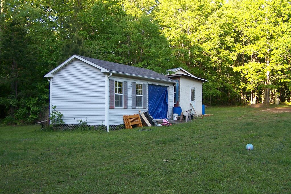 2225 Clover Road La Crosse, VA 23950 - Photo 7 of 15 Gallery Image 7
