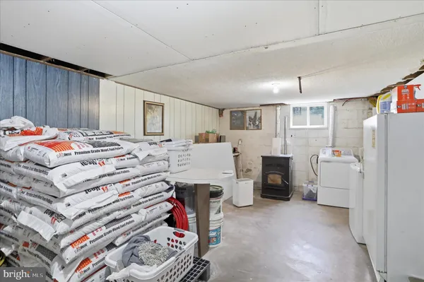 $189,000 | 21108 Willow Tree Lane Southwest, Lonaconing, MD 21539