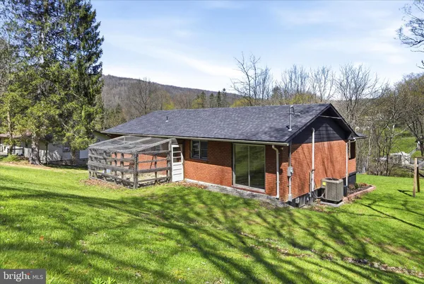 $189,000 | 21108 Willow Tree Lane Southwest, Lonaconing, MD 21539
