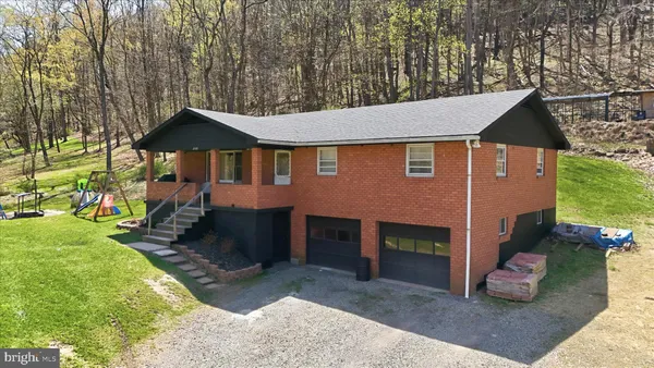 $189,000 | 21108 Willow Tree Lane Southwest, Lonaconing, MD 21539