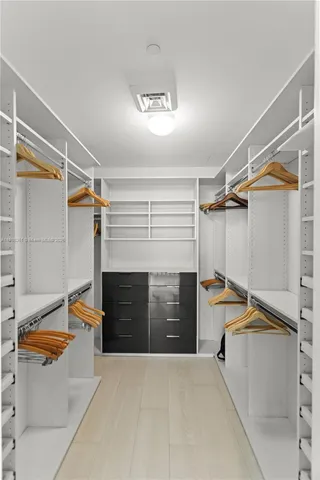 $23,000 | 350 Ocean Drive, Unit 904N, Key Biscayne, FL 33149