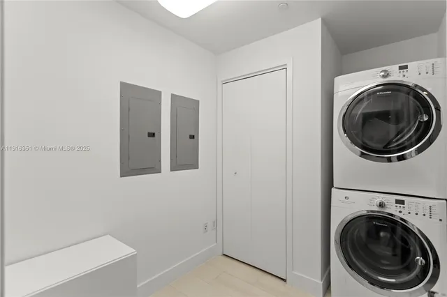 $23,000 | 350 Ocean Drive, Unit 904N, Key Biscayne, FL 33149