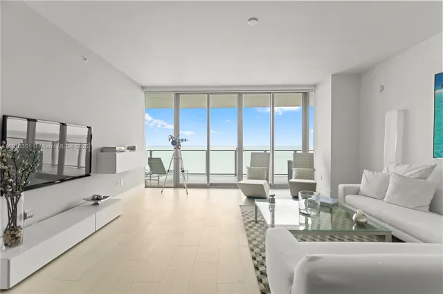 $23,000 | 350 Ocean Drive, Unit 904N, Key Biscayne, FL 33149