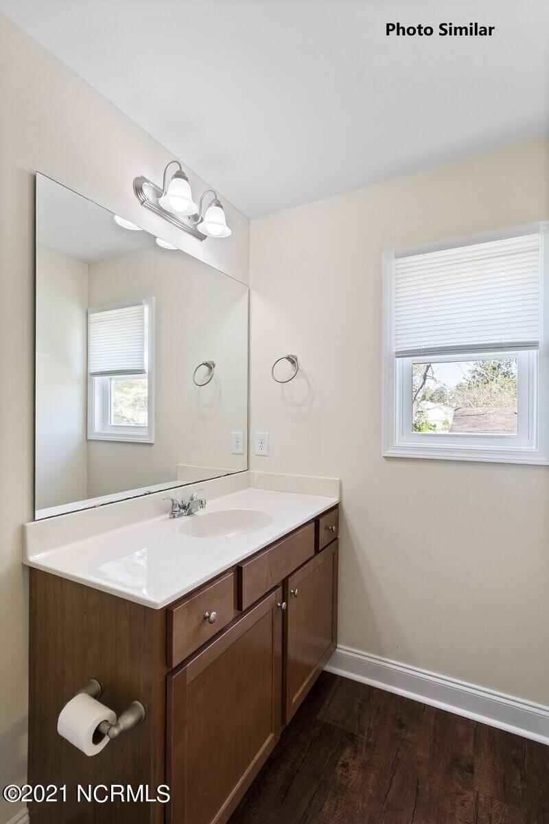 511 North Green Street Holly Ridge, NC 28445 - Photo 14 of 29 Private Bath