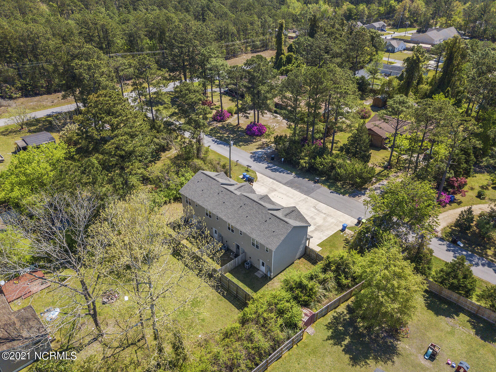 511 North Green Street Holly Ridge, NC 28445 - Photo 24 of 29 Drone Aerial