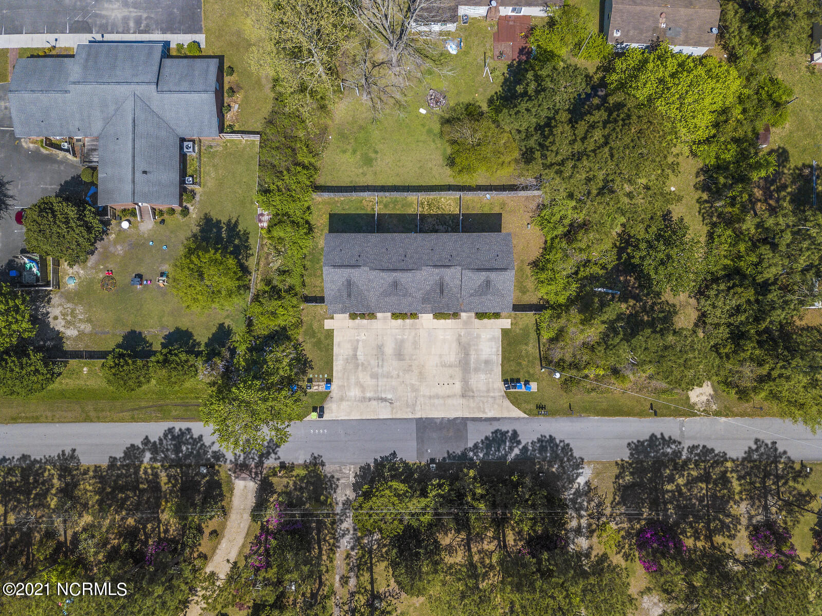 511 North Green Street Holly Ridge, NC 28445 - Photo 25 of 29 Drone Aerial