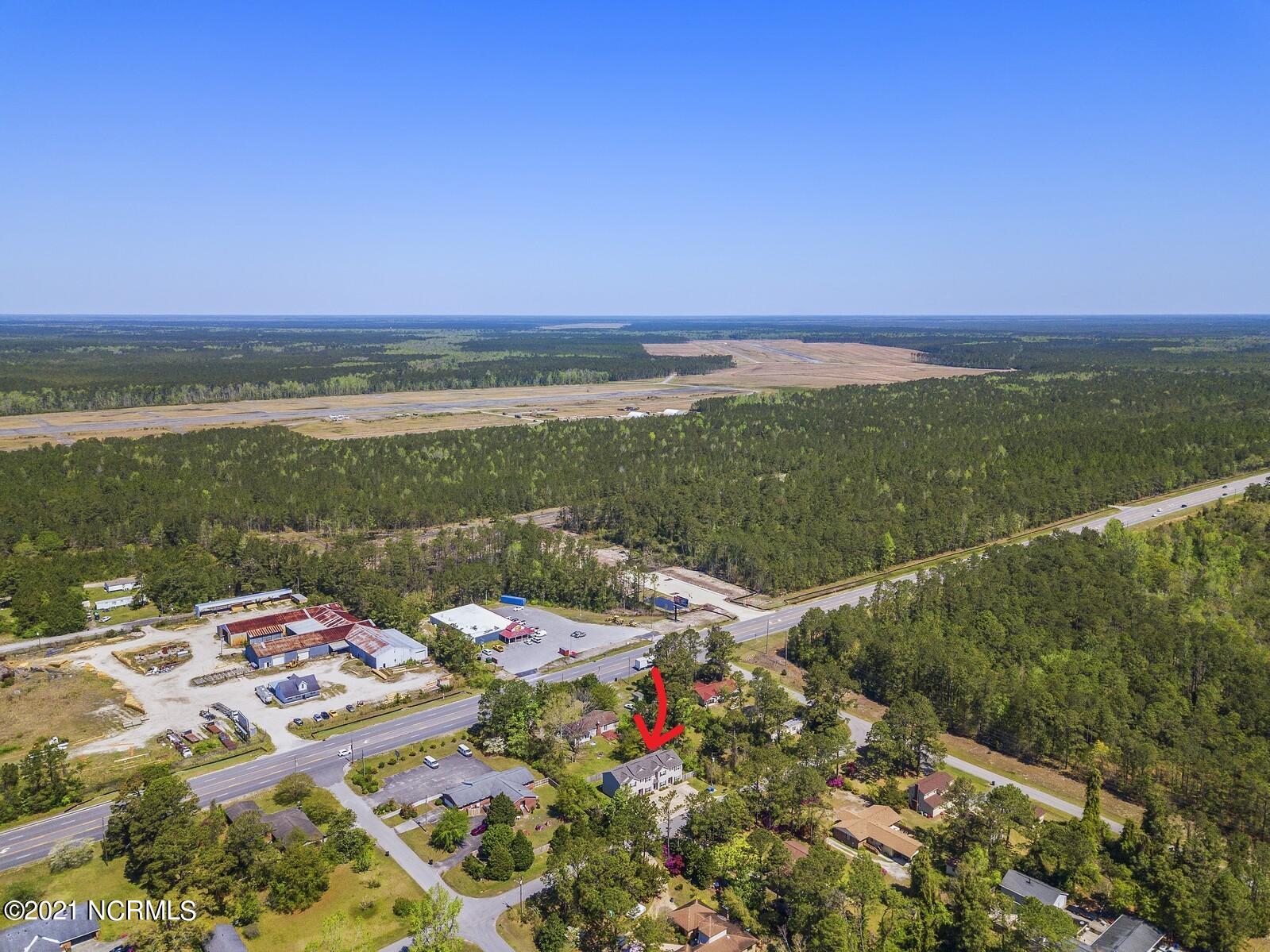 511 North Green Street Holly Ridge, NC 28445 - Photo 28 of 29 Drone Aerial