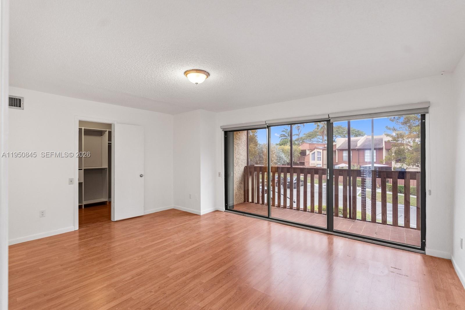 7064 Southwest 114th Place, Unit B Miami, FL 33173 - Photo 14 of 37