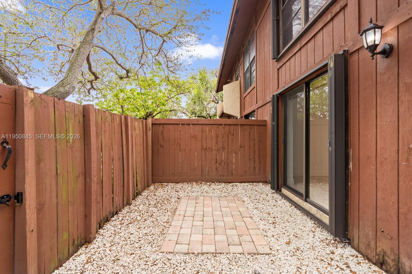 7064 Southwest 114th Place, Unit B Miami, FL 33173 - Photo 29 of 37