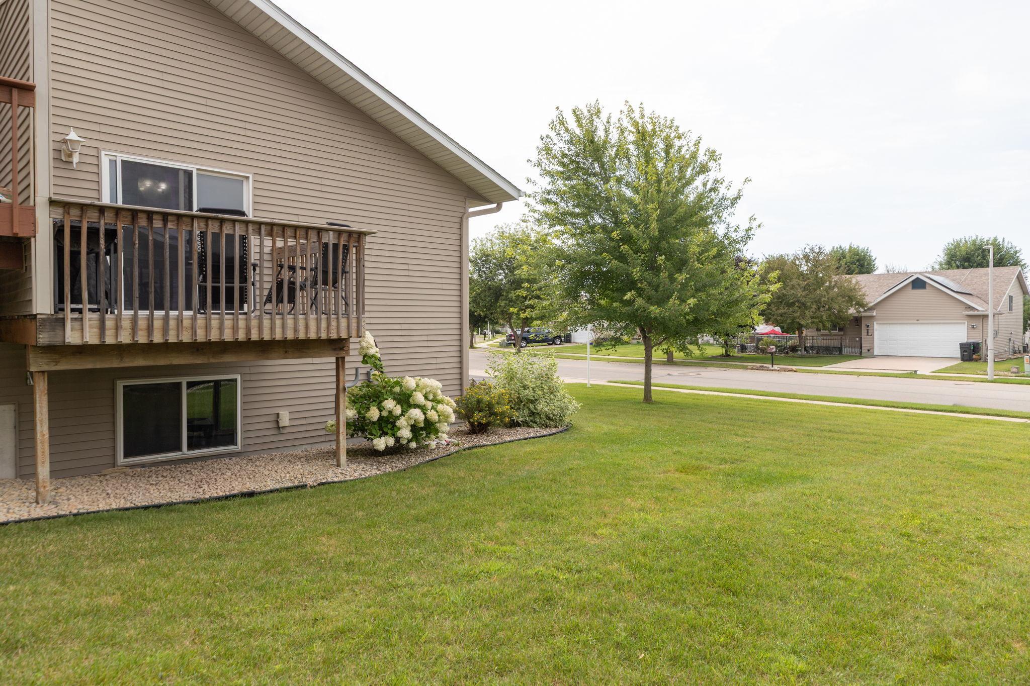 4113 Trumpeter Dr S East Rochester, MN 55904 - Photo 32 of 38