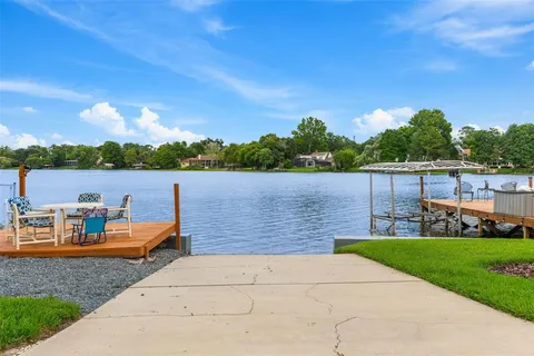 $800,000 | 195 Cedarwood Drive, Maitland, FL 32751