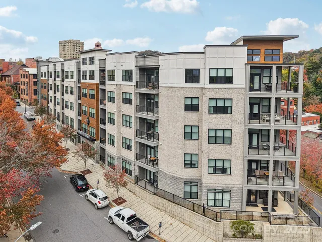 $499,900 | 55 South Market Street, Unit 407, Asheville, NC 28801