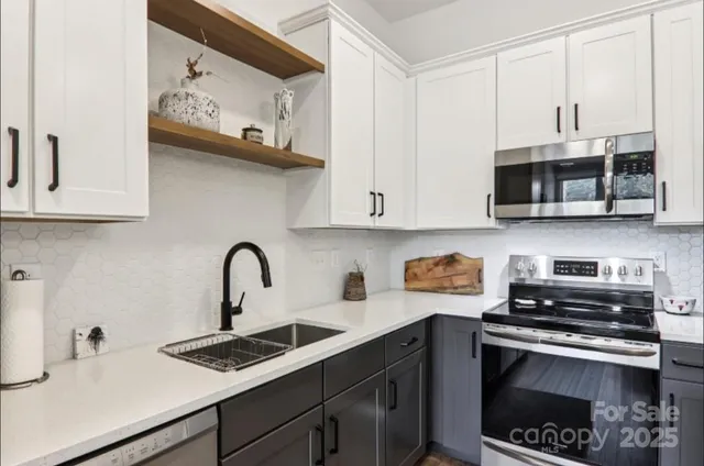 $499,900 | 55 South Market Street, Unit 407, Asheville, NC 28801