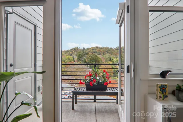 $499,900 | 55 South Market Street, Unit 407, Asheville, NC 28801