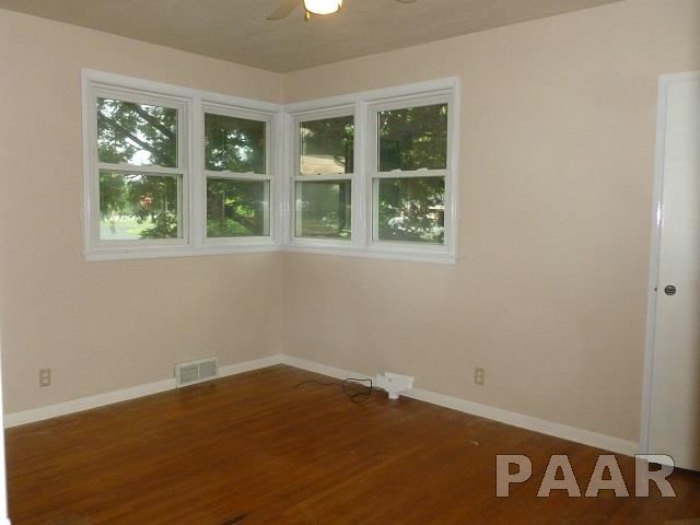 6833 North Mount Hawley Road Peoria, IL 61614 - Photo 15 of 23 Gallery Image 15