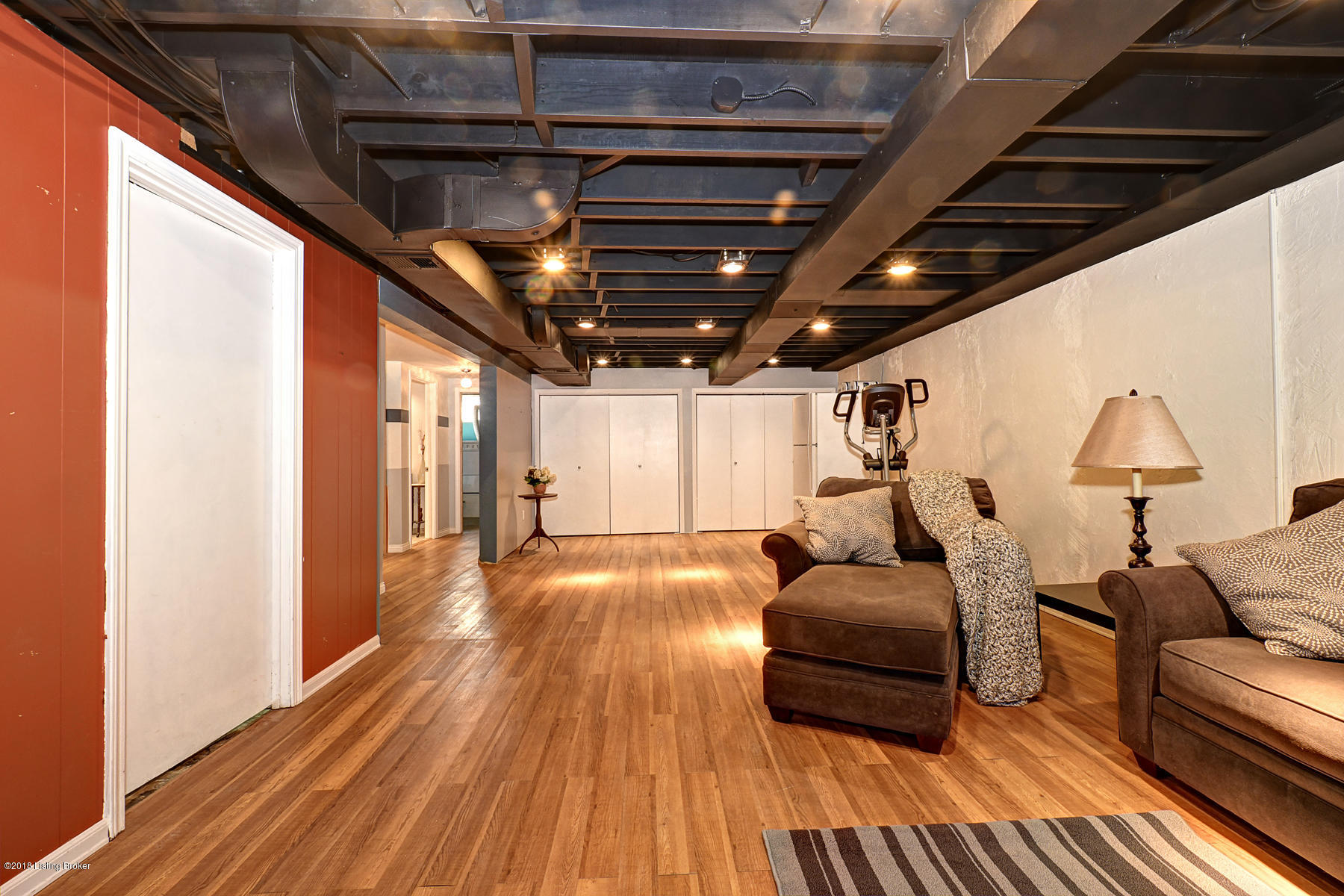 4529 Fox Run Road Louisville, KY 40207 - Photo 20 of 30 PP