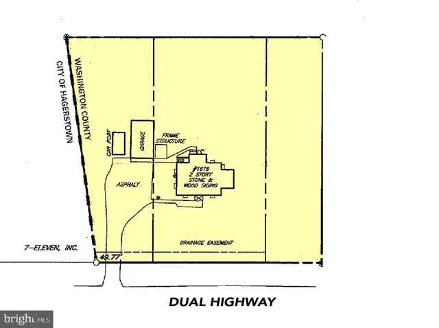 a picture of a black and white photo