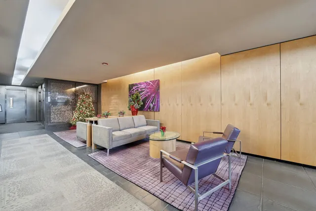 $2,500 | 2020 North Lincoln Park West, Unit 19C, Chicago, IL 60614